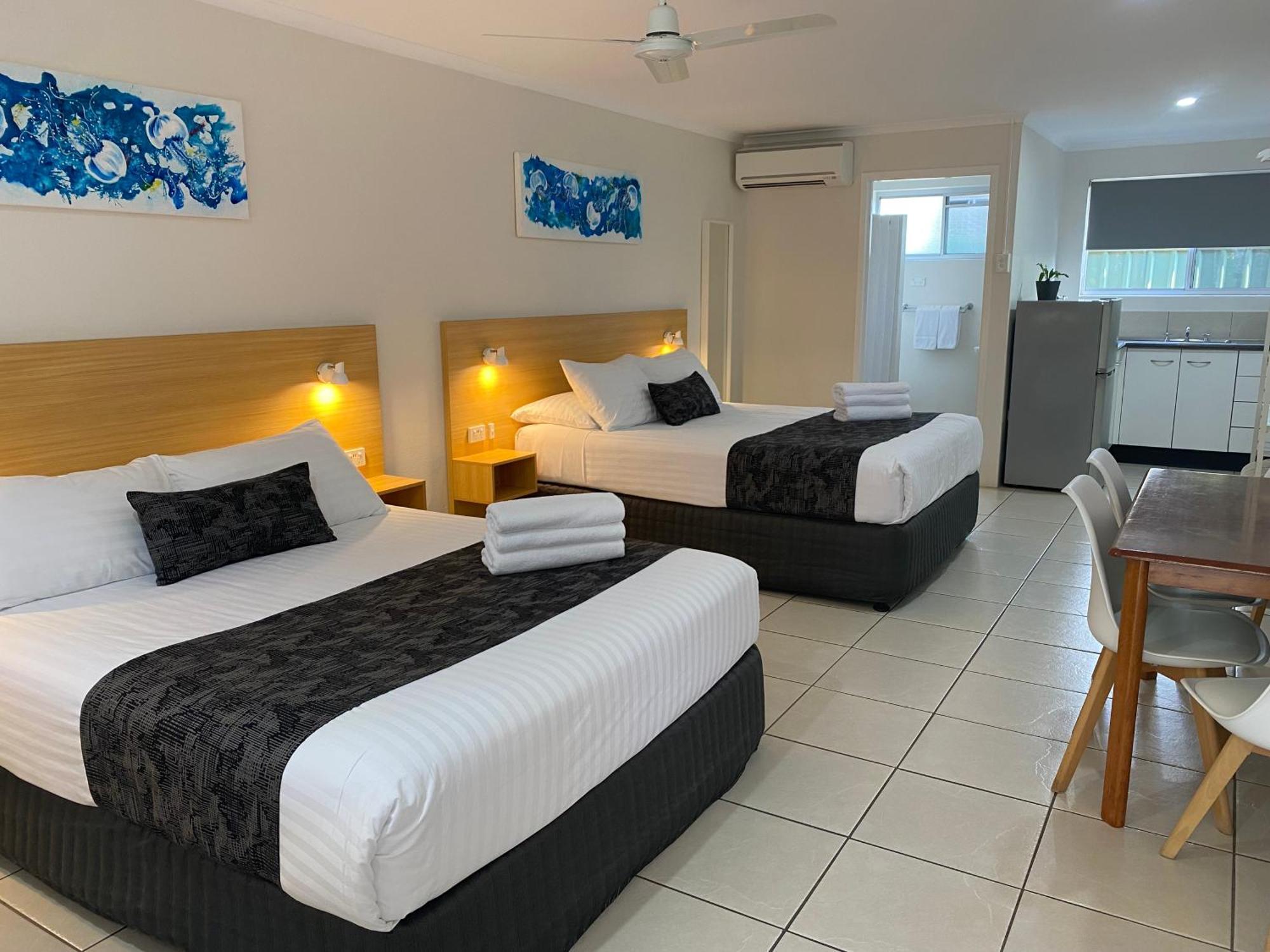 Tin Can Bay Motel Kültér fotó